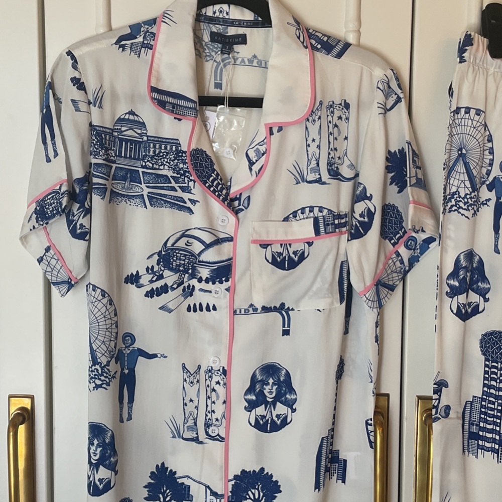 Katie Kime Dallas Toile Blue & Pink Pajama Set